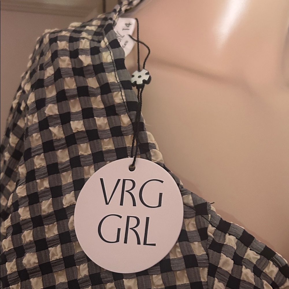 Checkered Tie-Front Women's Set - Picture 4 of 4